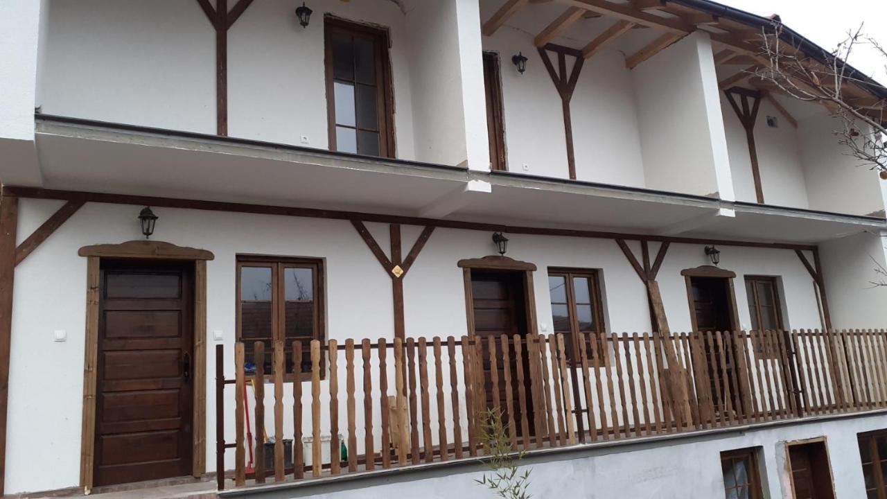 Golemi Kamik Pirot Vlasi Zewnętrze zdjęcie